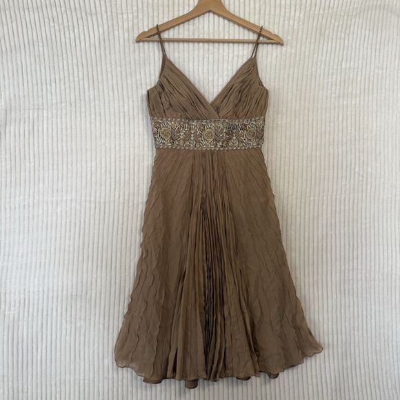 Carmen Marc Valvo 100% Silk Embellished Straps Pleated Dress Tan Size 0 - Picture 15 of 16